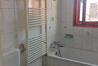 Calea Calarasilor, Hala Traian, semistradal, bloc mixt, centrala termica - 12