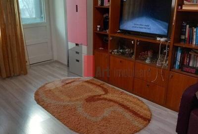 Garsonieră decomandată în Apărătorii Patriei - 11