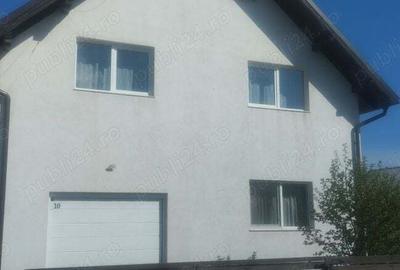 Casă cu 4 camere cu Teren 336 Mp în Rădăuți - 2