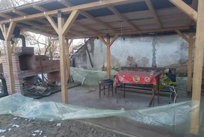 Casă în Telești - 4