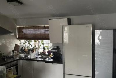 Apartament cu 3 camere decomandat în Central - 1