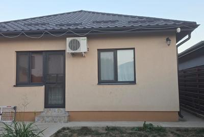 Casa de vanzare, utilata, mobilata, teren in supafata mare - 13