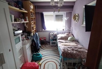 Apartament cu 4 camere decomandat în Dacia - 7