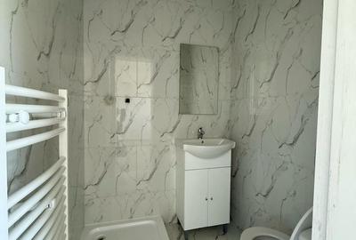 Casă cu 5 camere cu Teren 490 Mp în Păulești - 13