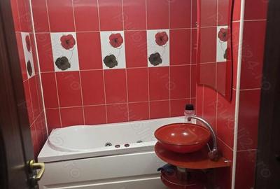 Apartament cu 3 camere decomandat în Central - 3