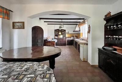 Casă individuală cu 7 camere cu Canalizare în Baciu - 6