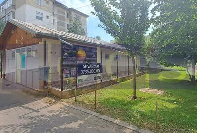 Spațiu comercial, de 240 mp, în Central - 3