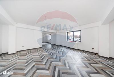 Spațiu comercial, de 118 mp, în 13 Decembrie - 5