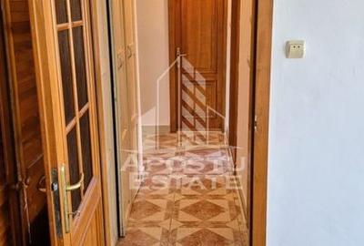 Apartament 3 camere  decomandat, Miorița - 7