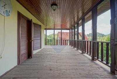 Casa / Vila de vanzare Fundata- Romania - 6