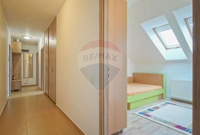 Apartament cu 3 camere de inchiriat in zona Tractorul - 5