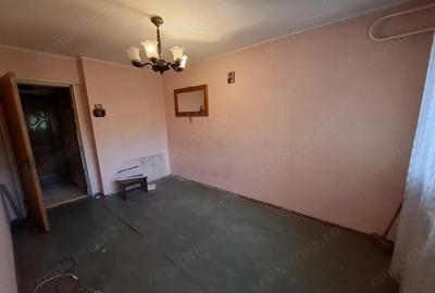 Vanzare apartament 3 camere 49 mp + boxa Progresul / Eroii Revolu?iei - 7