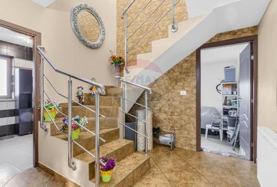 Casă individuală cu 6 camere cu Canalizare în Macea - 18