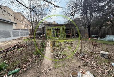 Casă cu 4 camere decomandat cu Teren 547 Mp în Matei Basarab