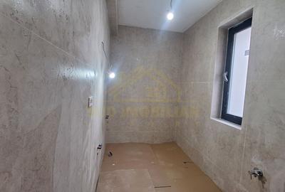 Casă individuală cu 5 camere cu Canalizare în Central - 14