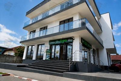 Apartament cu 3 camere semidecomandat în Cernica - 2