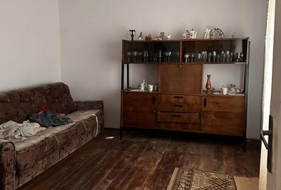 Casă cu 4 camere în Central - 6