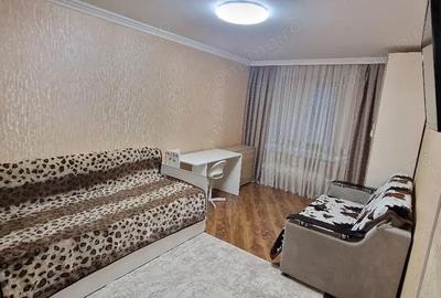 Apartament cu 2 camere în Complex Studențesc