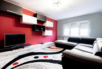 Apartament cu 2 camere decomandat în Valenta - 1