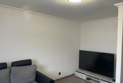 Apartament cu 2 camere decomandat în Eroii Revoluției - 1