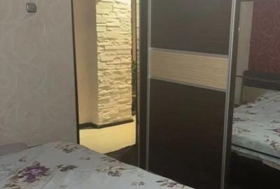 Vanzare Apartament 4 Camere Piata Muncii Decebal Calarasilor - 9