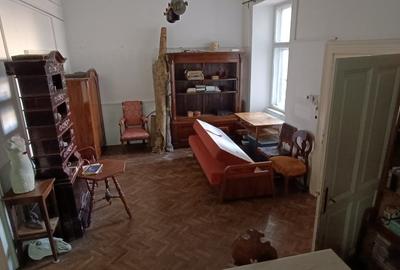 Apartament ultracentral  de 100m2 de vânzare - 10