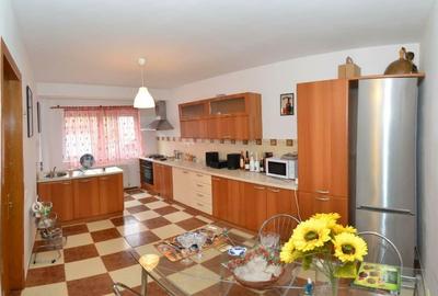 Vila individuală 4 camere curte proprie  complex pipera rond OMV - 6
