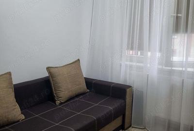 Apartament de vanzare - 3