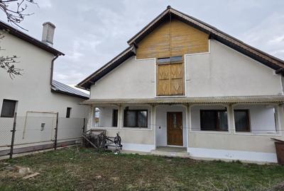 Casă individuală cu 5 camere cu Canalizare în Dragomirești - 3