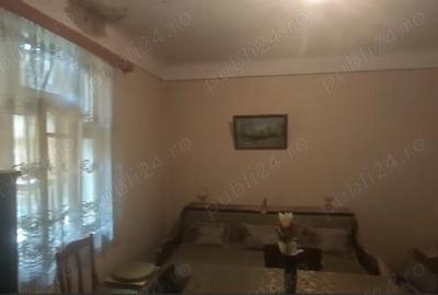 Casa Razvad Dambovita, 3 camere - 6