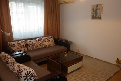 Apartament cu 3 camere semidecomandat în Dristor - 1