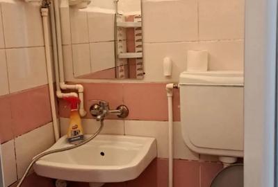 Inchiriez garsoniera la CMZ, parter, Mangalia - 3