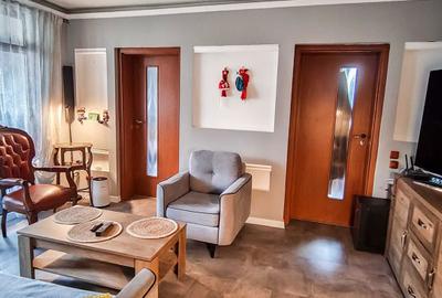 Apartament cu 2 camere semidecomandat în Calea București - 1