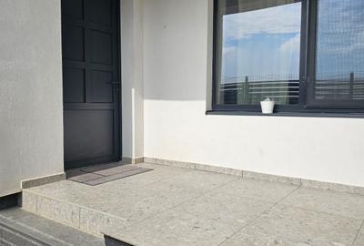 Duplex cu 5 camere cu Teren 265 Mp în Tamași - 2