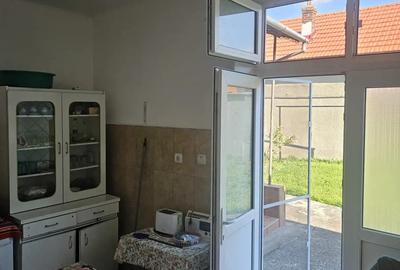 Casă cu 4 camere în Central - 10