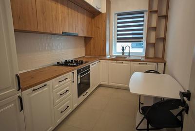 Apartament cu 3 camere decomandat în Tractorul - 5