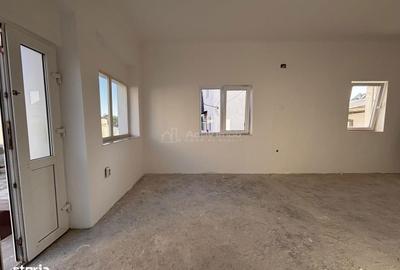 Casă cu 4 camere cu Teren 1200 Mp în Central - 5