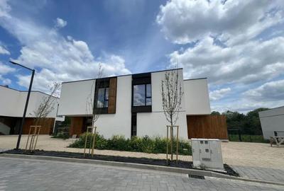 Casă individuală cu 4 camere cu Garaj în Tunari - 2