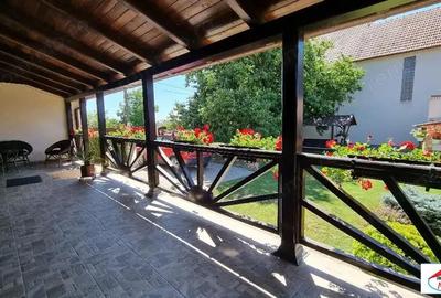 Casă cu Teren 1452 Mp în Lazuri - 11