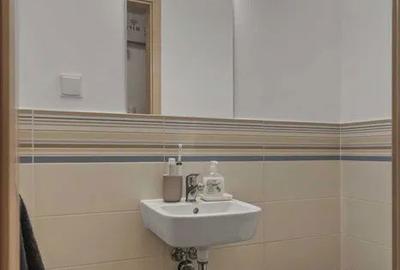 Apartament cu 3 camere decomandat în Central - 2