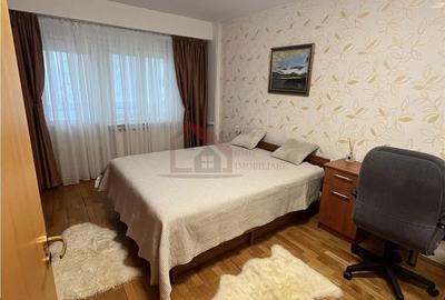 Apartament cu 4 camere decomandat, mobilat în Tei - 13