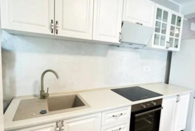 Casă cu 5 camere cu Canalizare în Lumina - 2