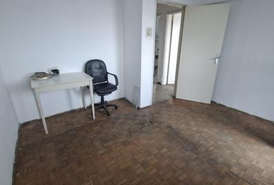 Apartament cu 2 camere decomandat în Cantemir - 10