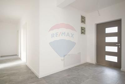 Comision 0 %! Casă cu 4 camere, construcție 2025, Bod! - 2