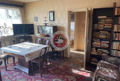 Apartament cu 3 camere semidecomandat în Dorobanți