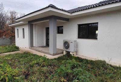 Casa noua de vanzare, nivel parter, living generos si 3 dormitoare - 9