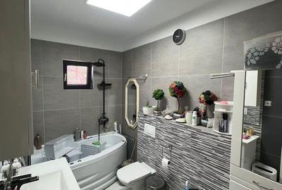 Casă cu 4 camere cu Teren 544 Mp în Vetiș - 5