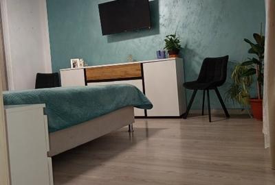 Apartament cu 2 camere decomandat în Sud - 10