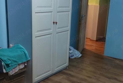 Apartament de vanzare - 4
