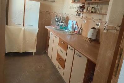 Casă cu 4 camere în Vulturu - 3